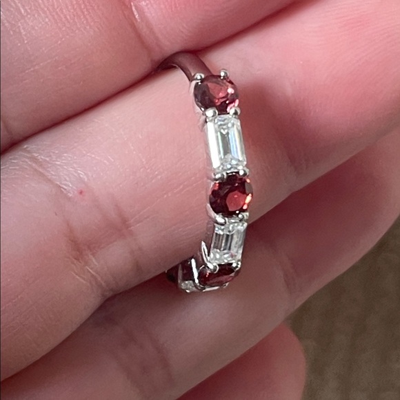Natural Garnet & Moissanite Half Eternity Ring in 925 Sterling Silver Size 8 - Picture 6 of 9